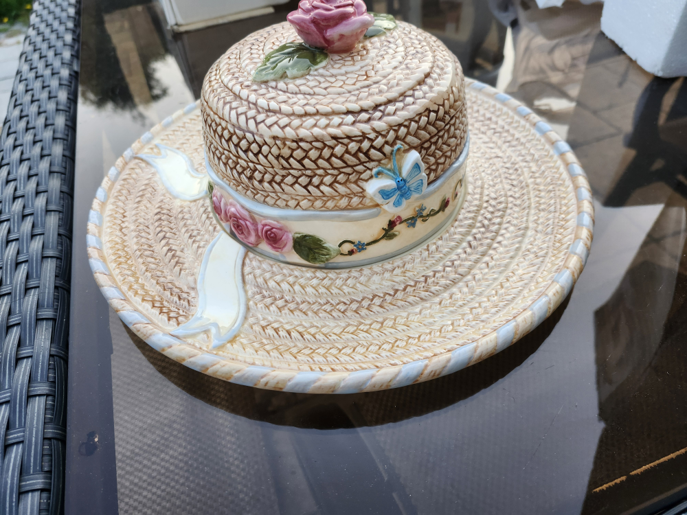 Romantic Elements Straw Hat Butter Dish - photo 4