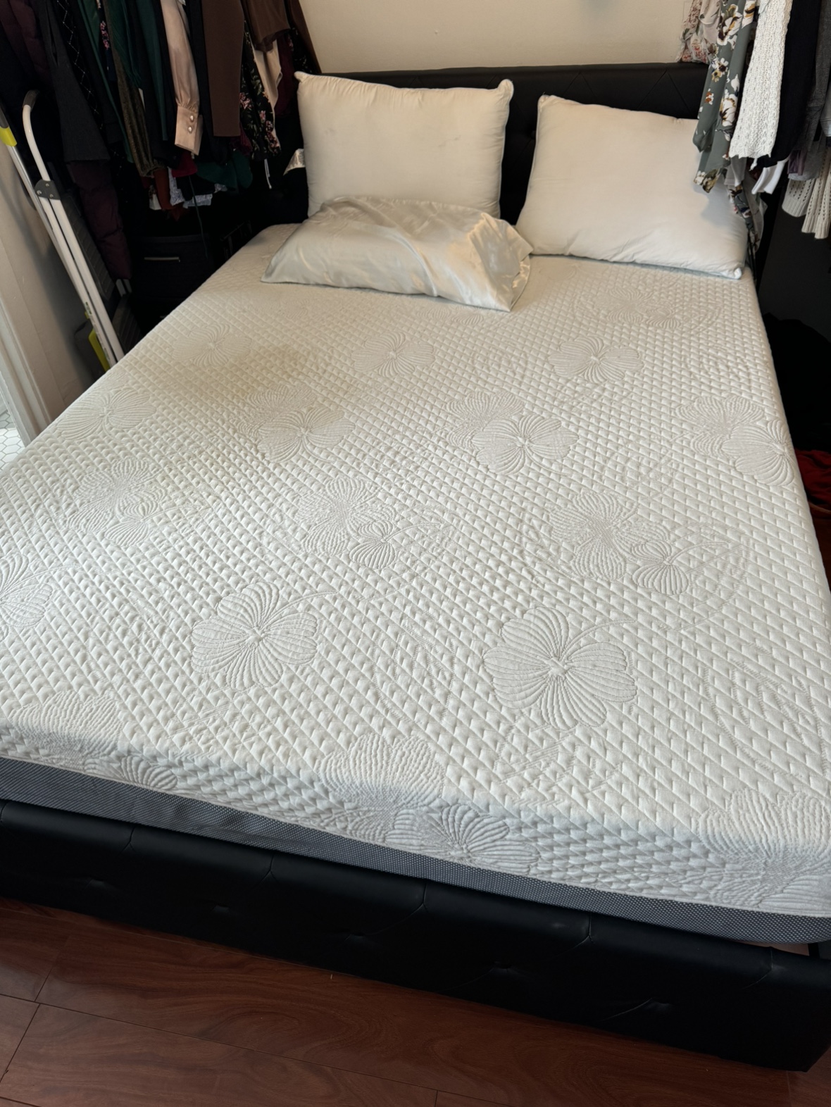 10” thick Queen Memory Foam Mattress