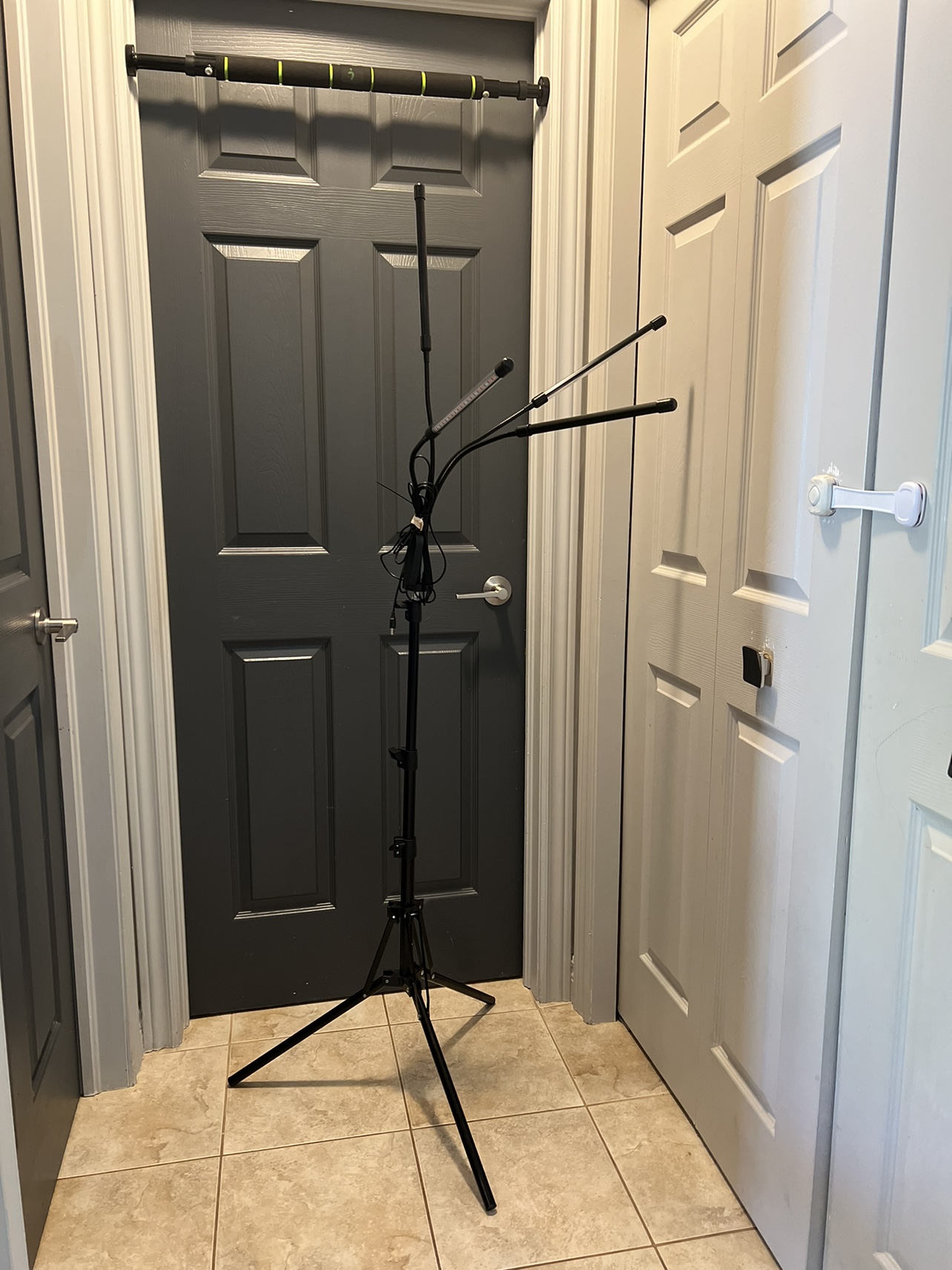 Grow Light Stand - photo 4