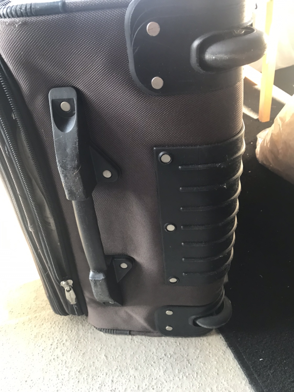 Travel luggage. Excellent for international trip. - photo 5