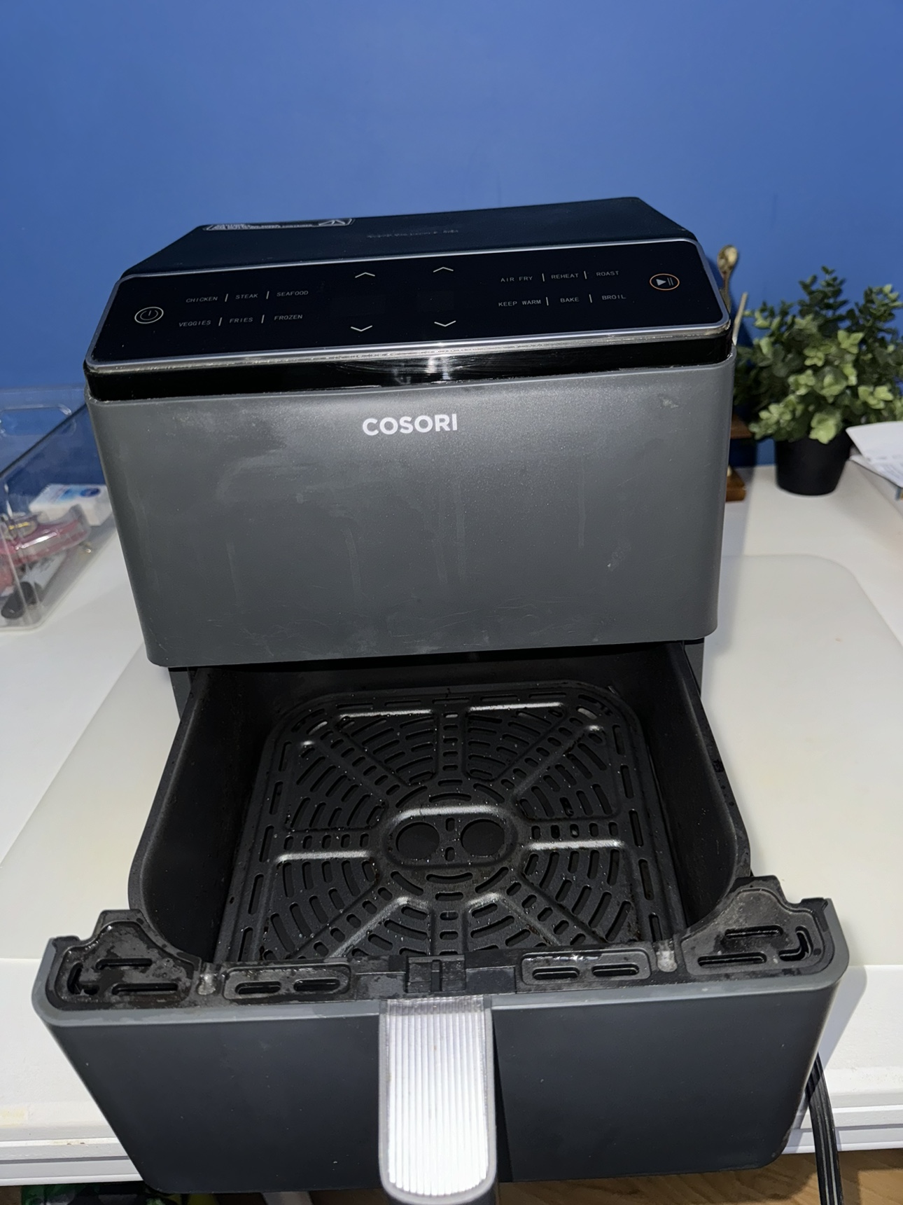 Cosori 6.8qt dual fan smart air fryer