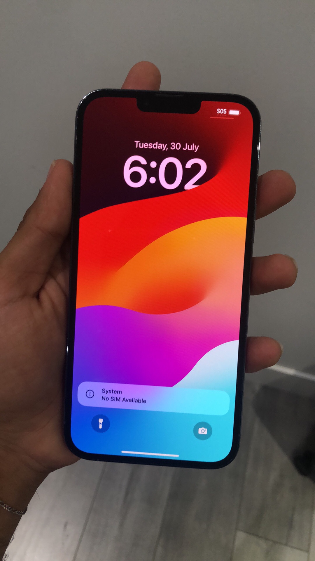iPhone 13 Pro Max - photo 2