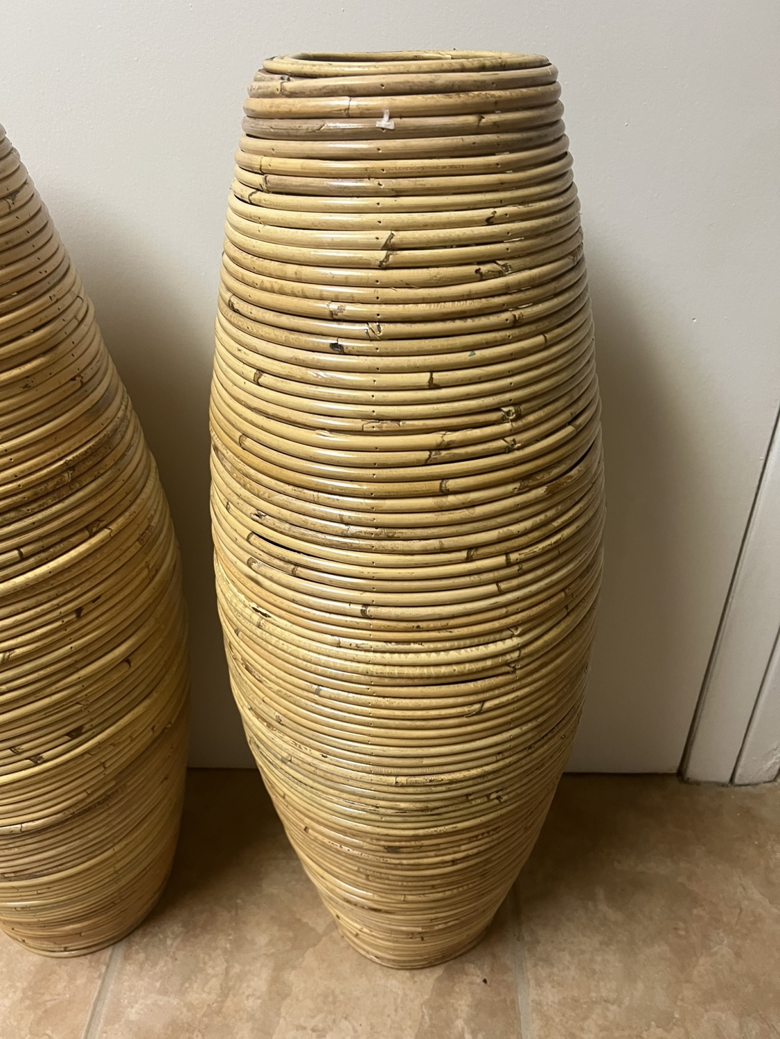 Set of Two Tall Rattan Vases - photo 3