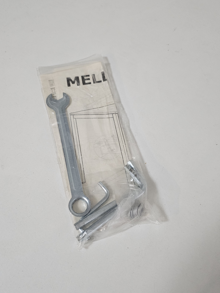 IKEA MELLTORP table - photo 2