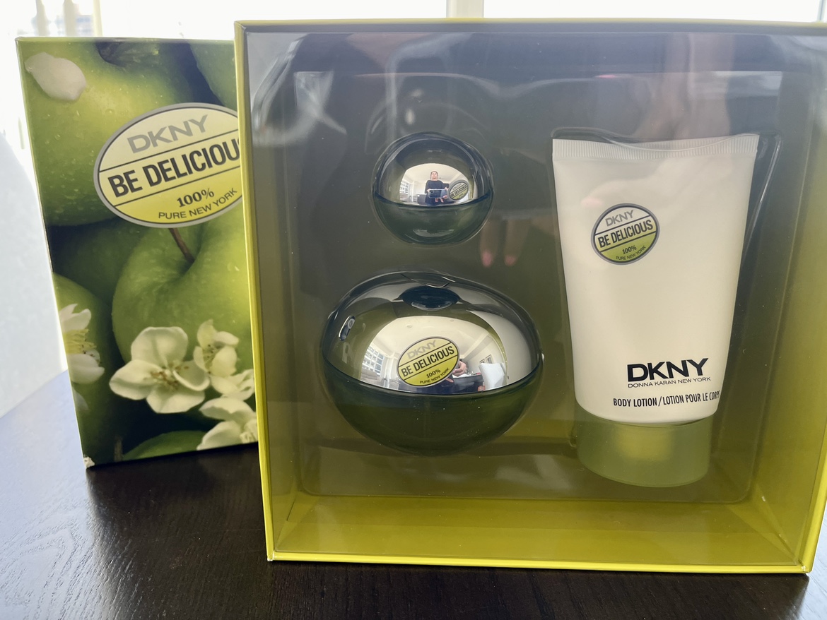 DKNY Be Delicious Perfume Set