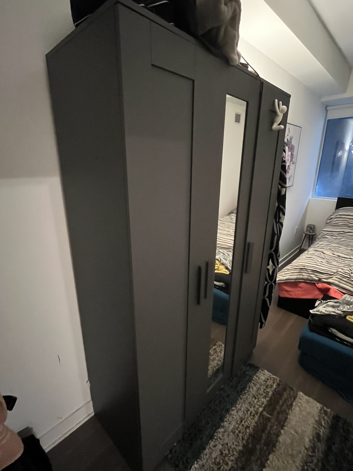 Three Door Wardrobe with Mirror - photo 4