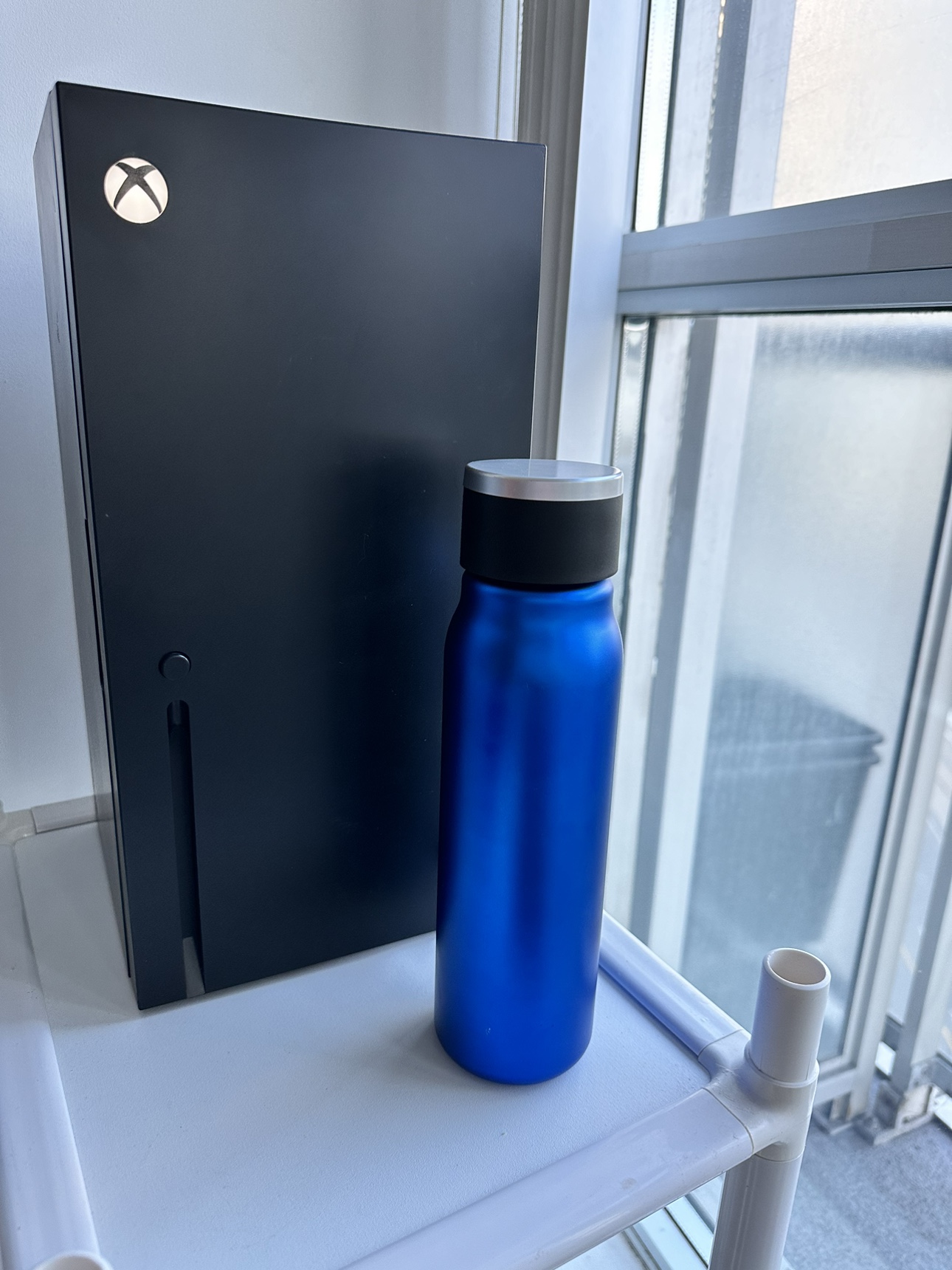 Xbox Series X Mini Fridge - photo 3