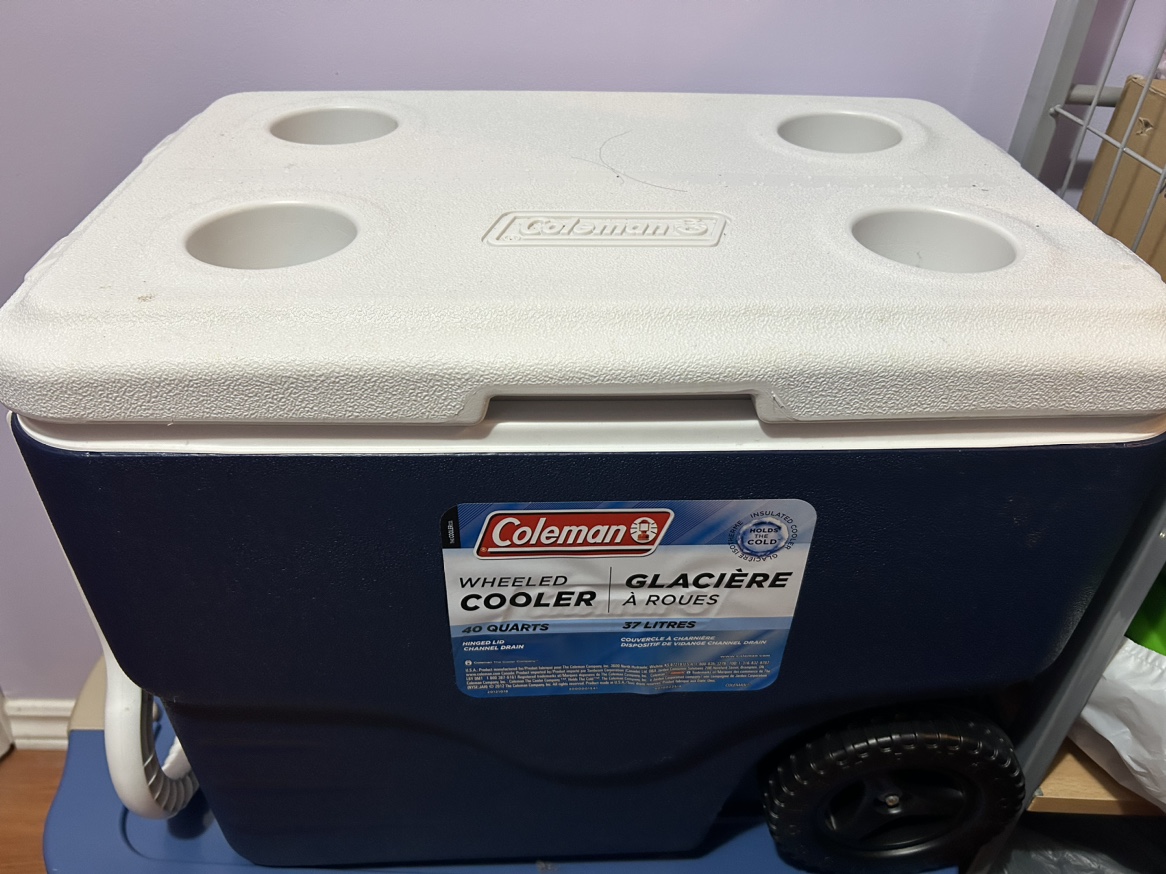Coleman wheeled cooler 40 quarts thumbnail