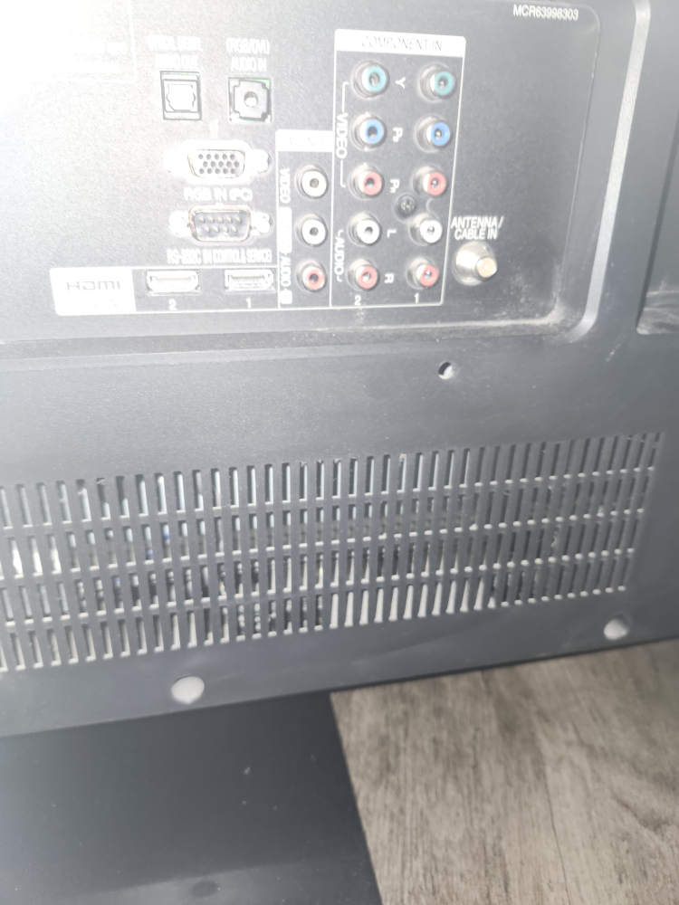 47" LG TV - photo 3