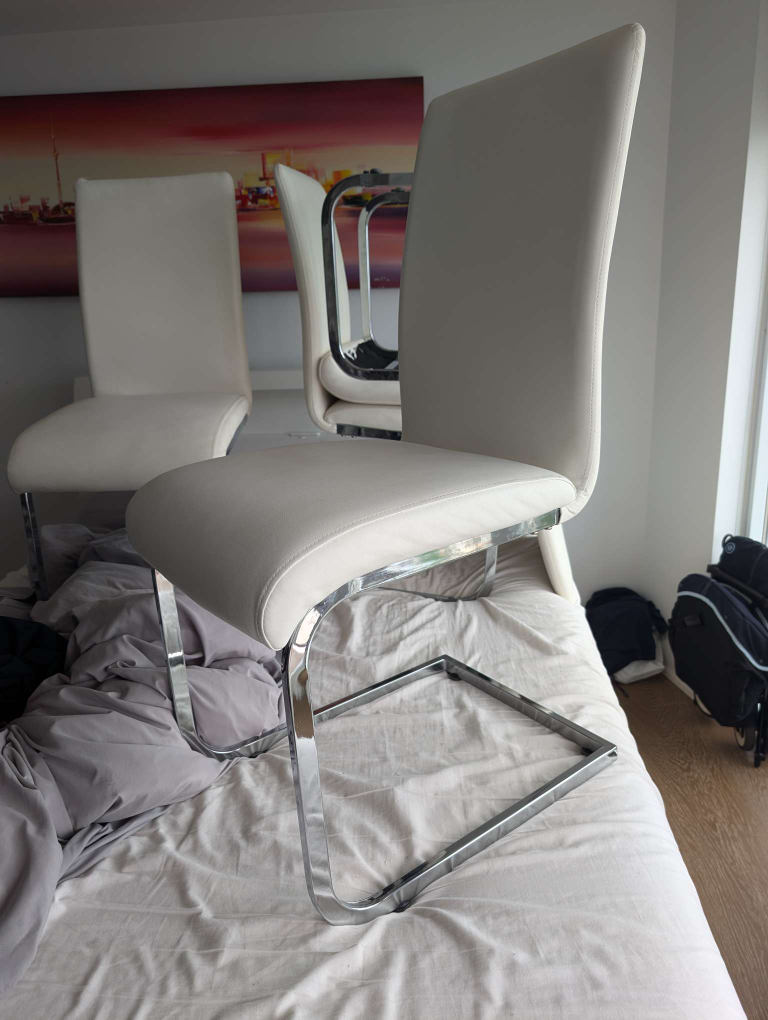 6 Dining Chairs (Structube) thumbnail