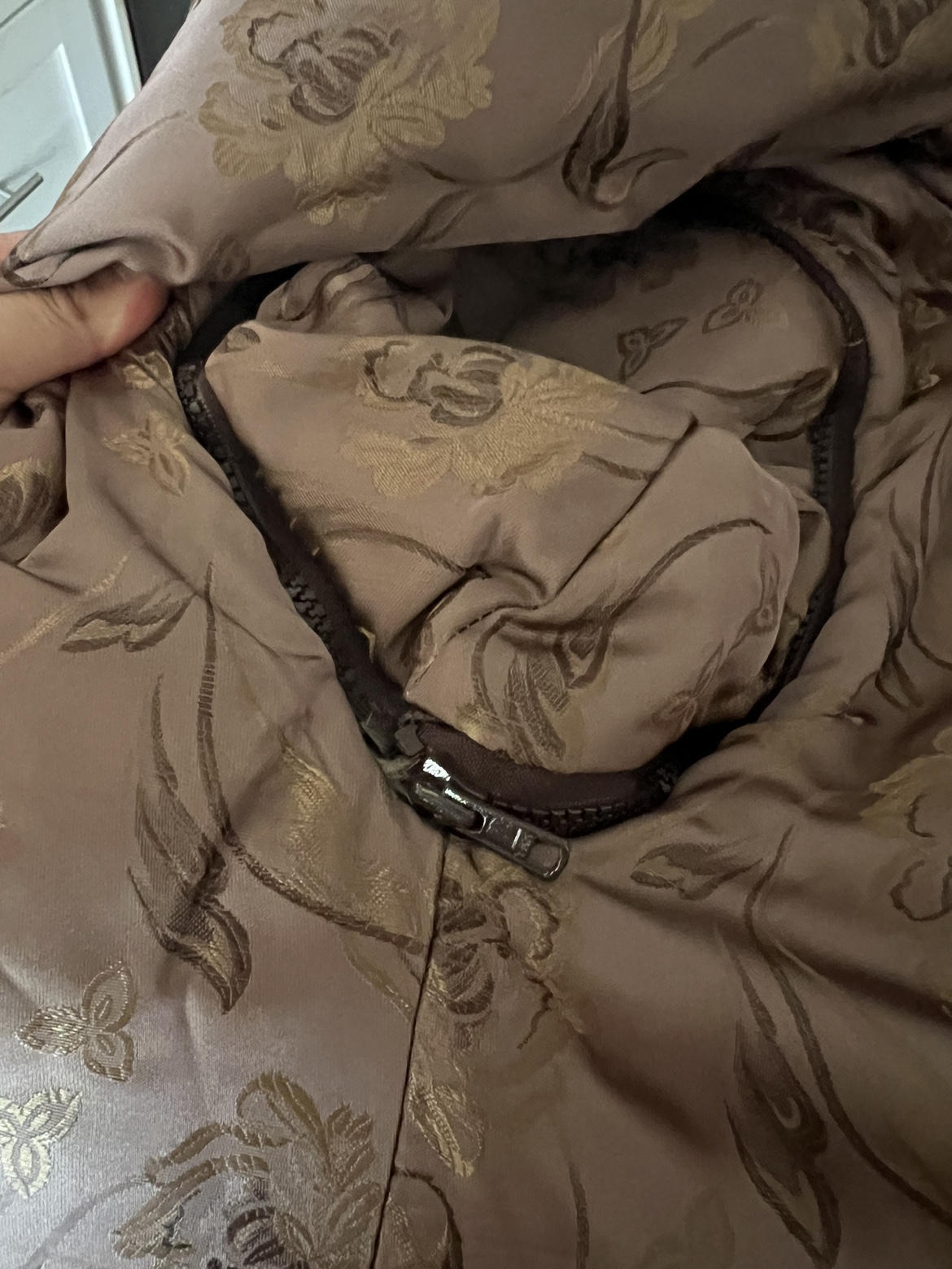 Vintage fur and leather coat / fur vest in golden cognac image indicator(7)