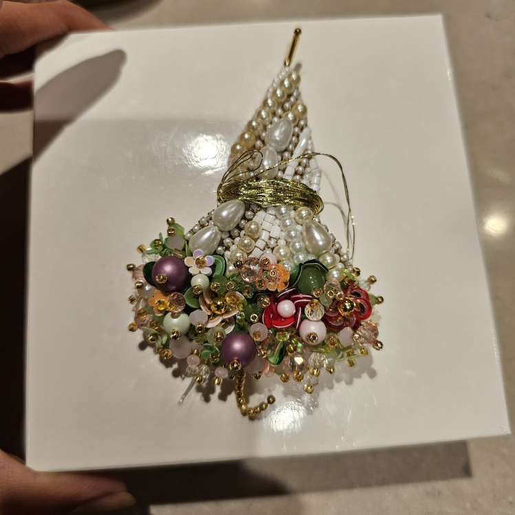 Beaded Christmas Tree Ornament image indicator(2)