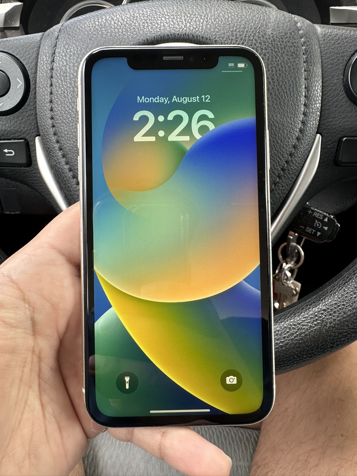 IPHONE 11 64GB UNLOCKED $200 FIRM thumbnail