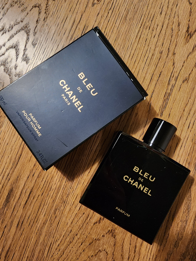 Bleu de Chanel Parfum Spray 100ml image indicator(2)