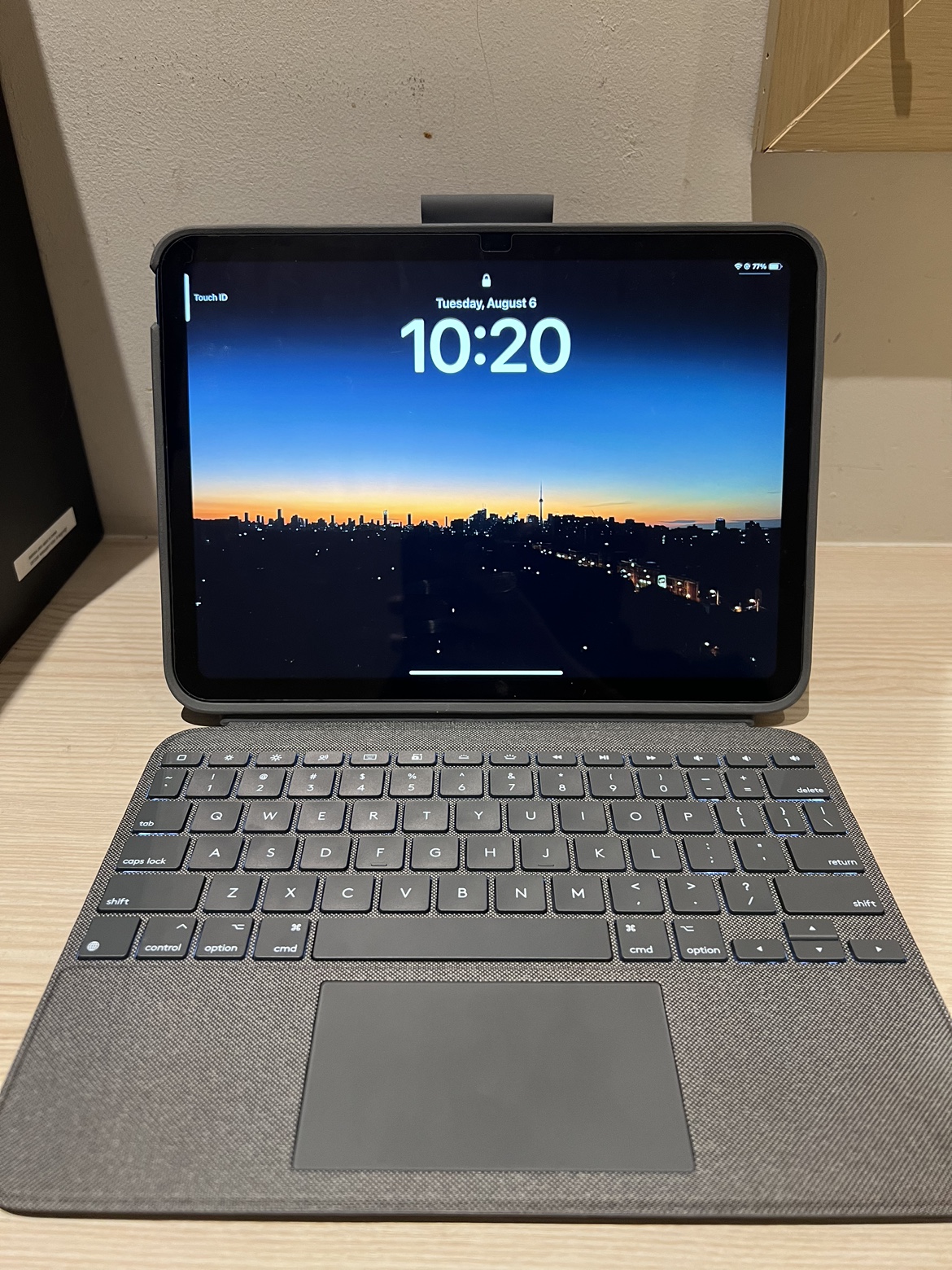 iPad 10th Gen 64GB with Logitech Folio Keyboard Case Combo thumbnail