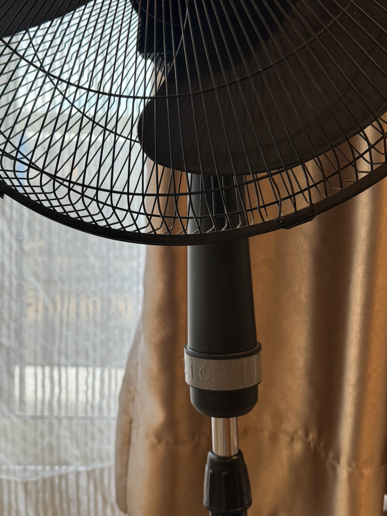 Stand-Up Fan - photo 3