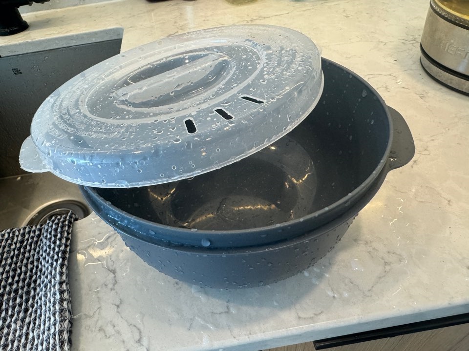 Microwavable Steamer Bowl