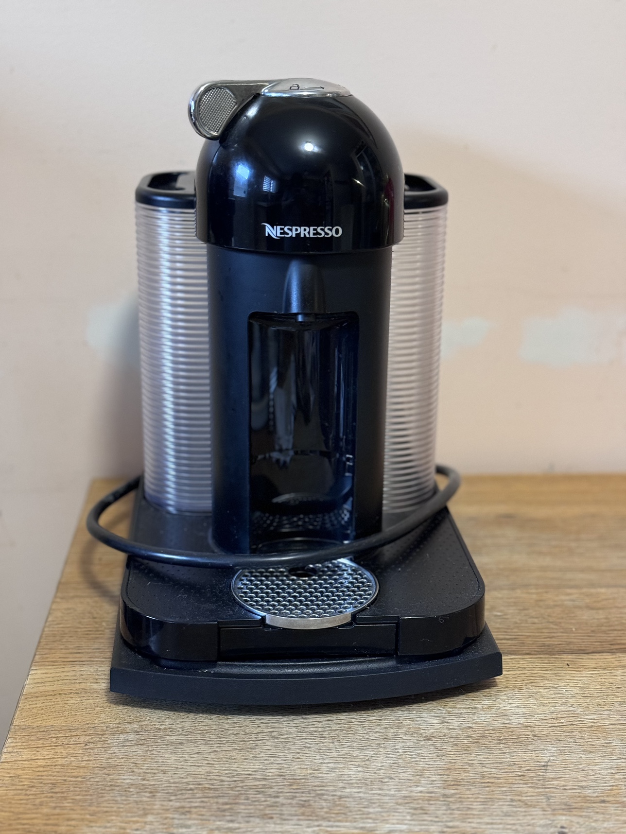 Nespresso Vertuo Coffee Machine - photo 2