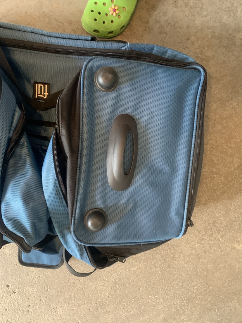 Strong flexible and light weight luggage - photo 5