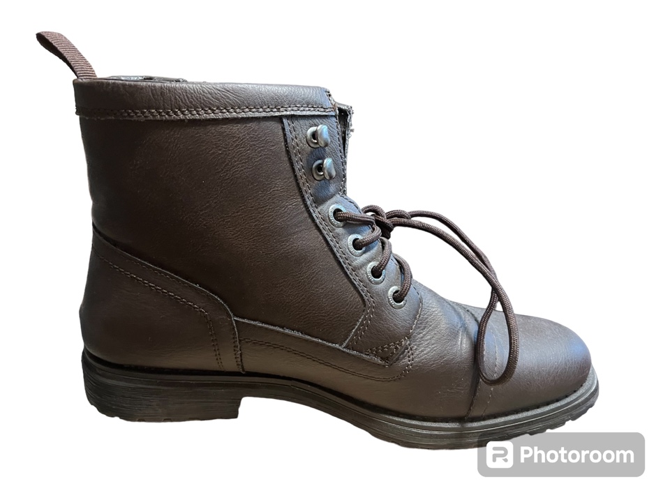 Guess Leather Boots for Fall / Spring image indicator(5)