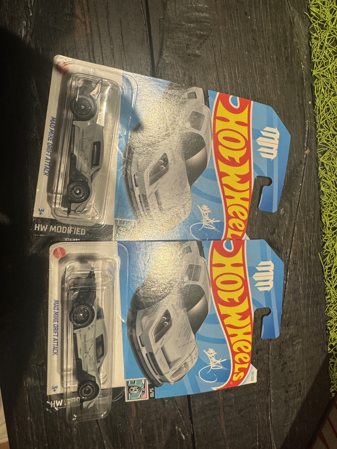 SOLD OUT EVERYWHERE HW Rosalina image indicator(6)