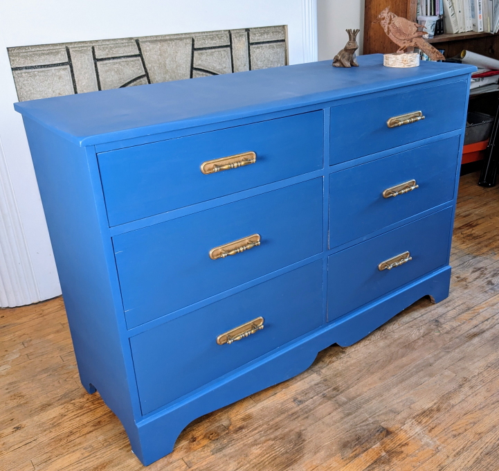 6 Drawer Dresser (READ DESCRIPTION)