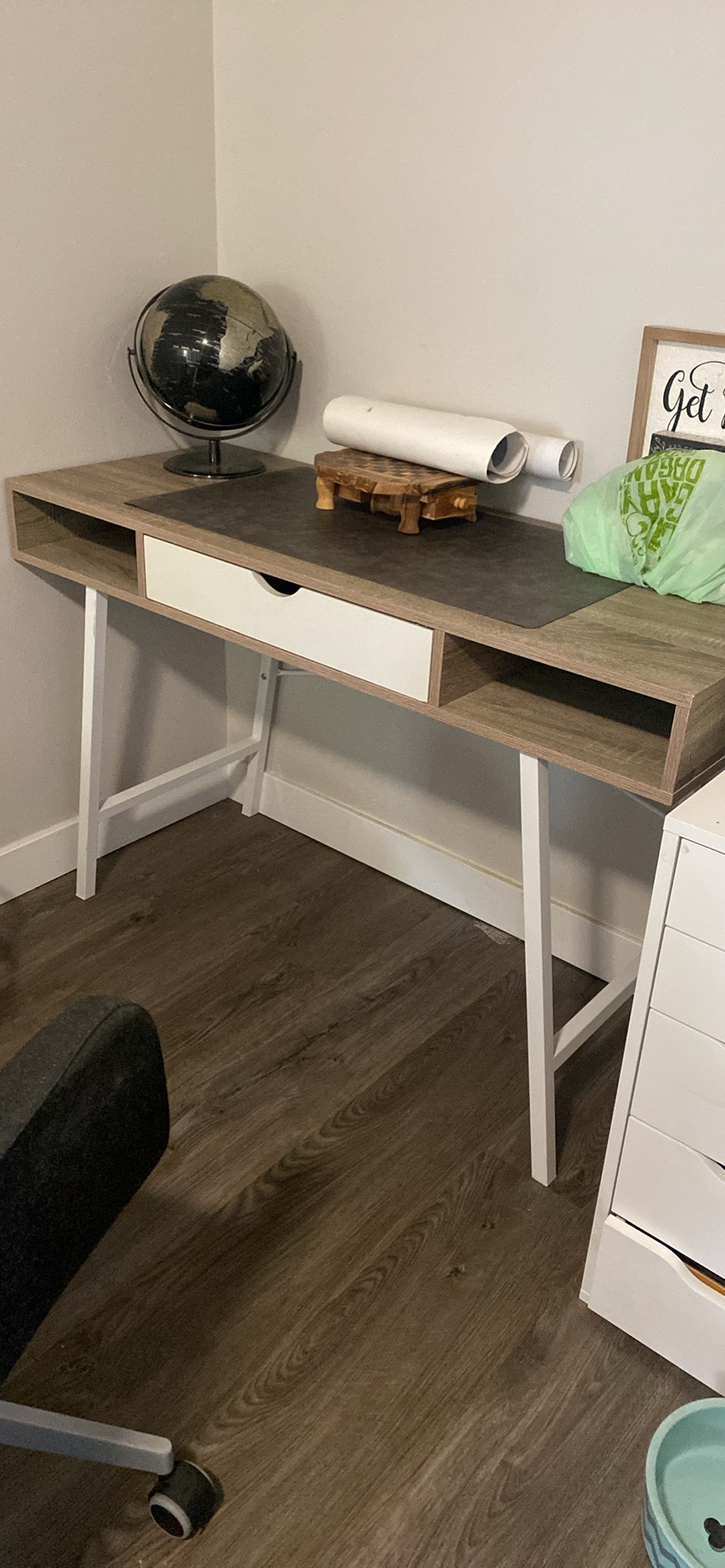 Desk & Chair