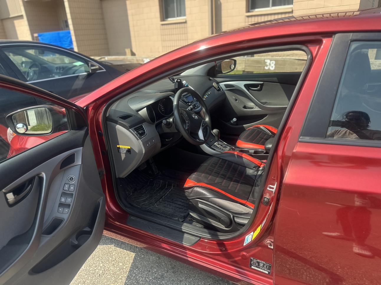 Hyundai Elantra 2013 - photo 2