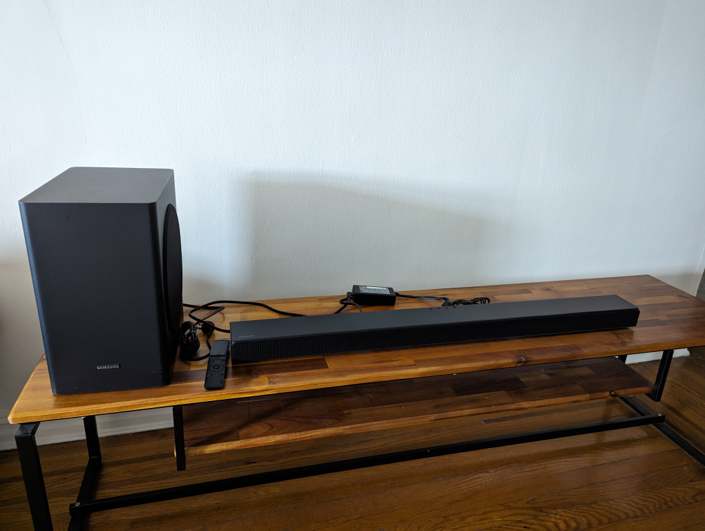 Samsung Soundbar with Subwoofer - photo 3