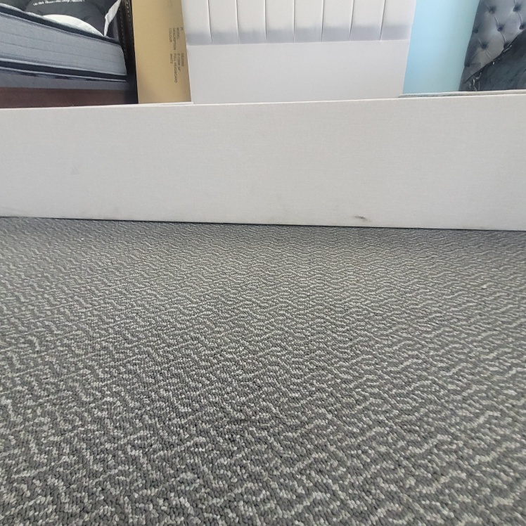 Queen Bed - photo 5