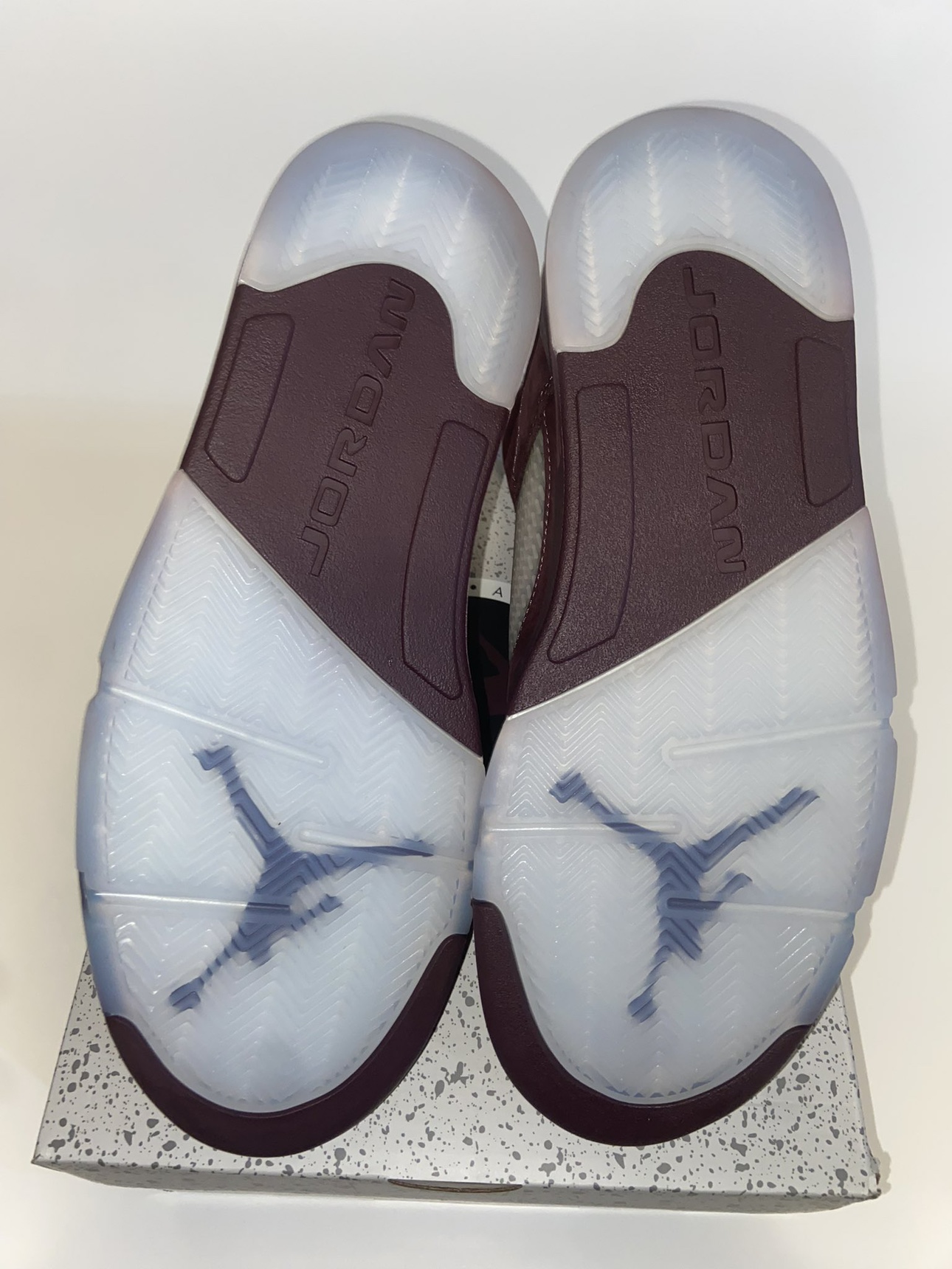 Jordan Retro 5 Burgundy Size 10 image indicator(7)