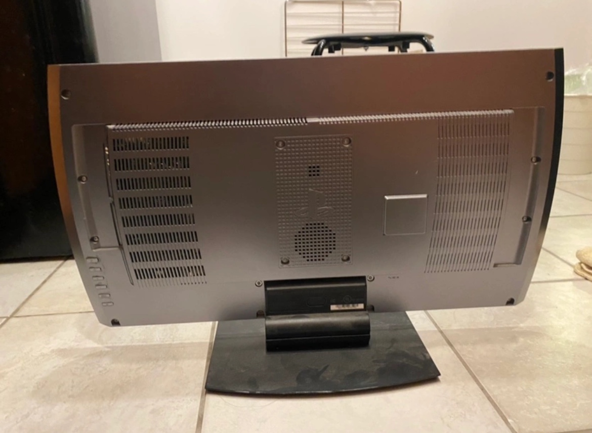 Sony 3D Playstation Display Monitor (24 inch) image indicator(2)