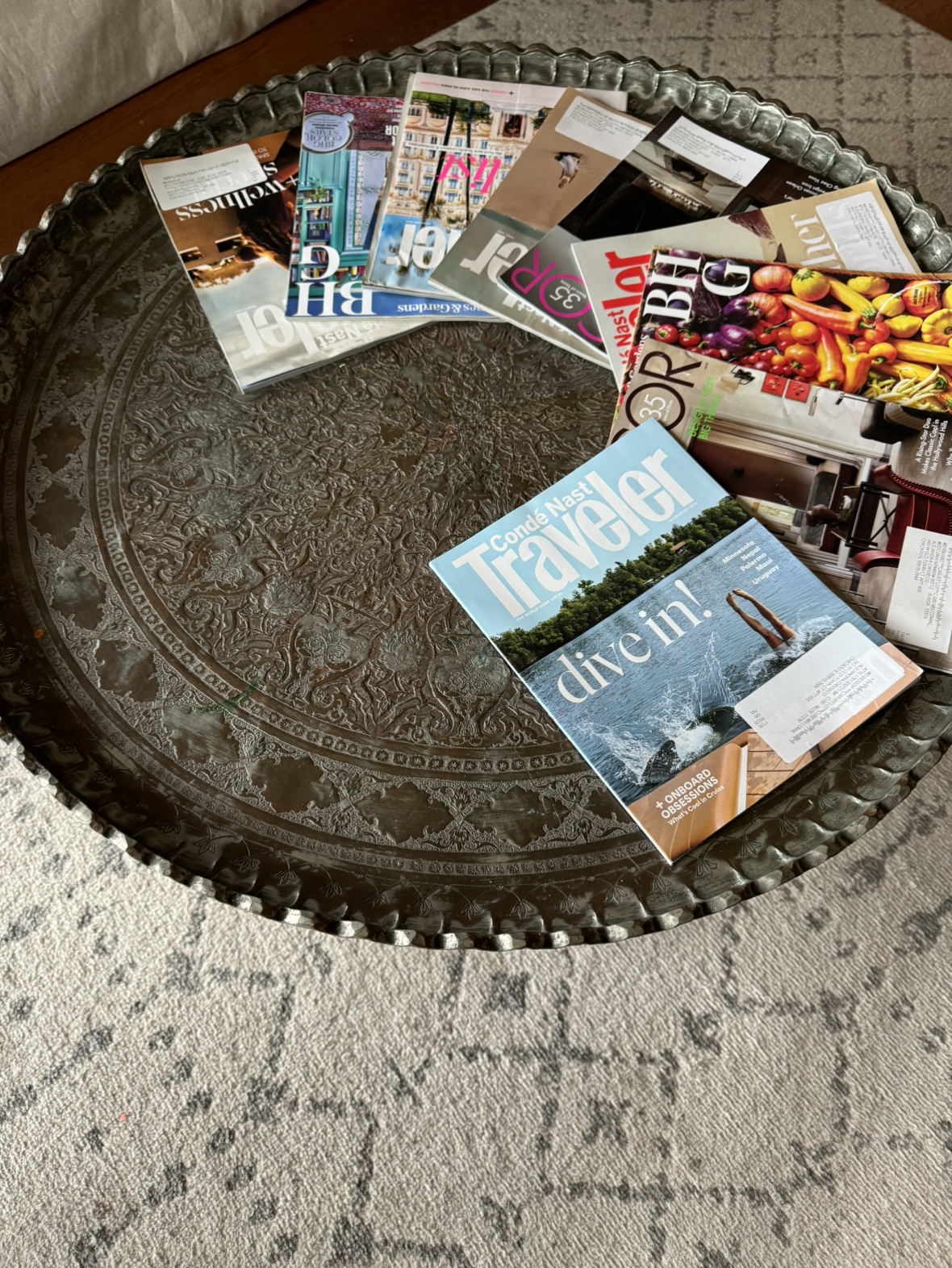 Antique Metal Tray Table - photo 3