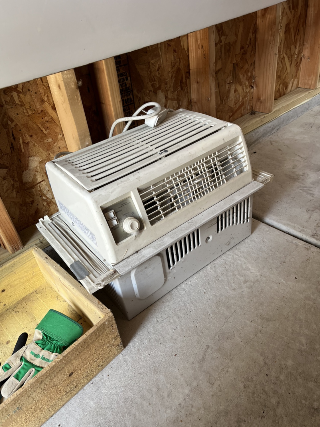 Window Air Conditioner