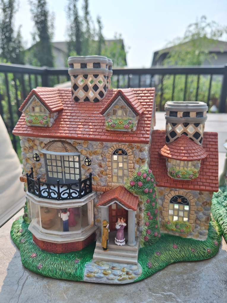 Party lite village house thumbnail