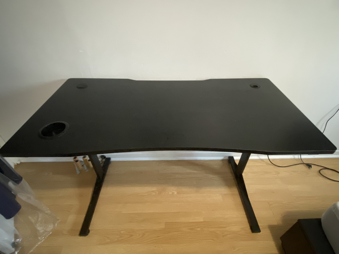 Computer desk