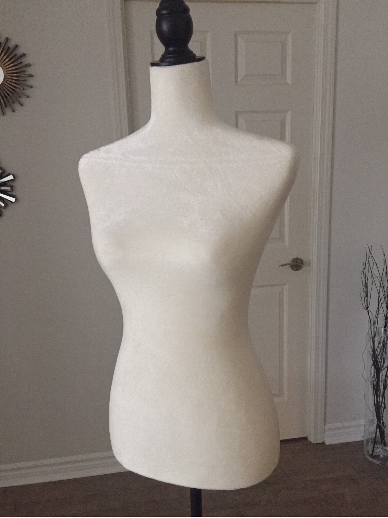 Female Mannequin Set thumbnail