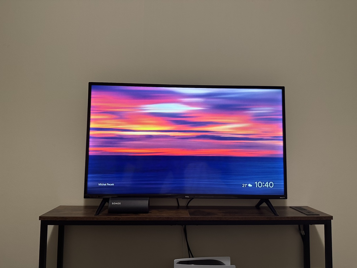 TCL 40 Inch TV