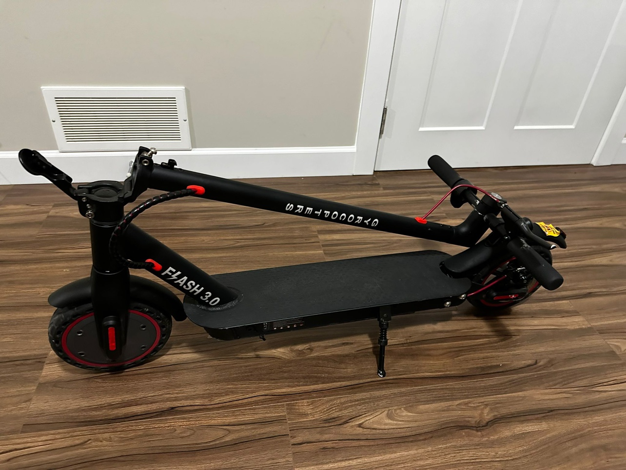 Gyroscooters Flash 3.0 Electric Scooter - photo 2
