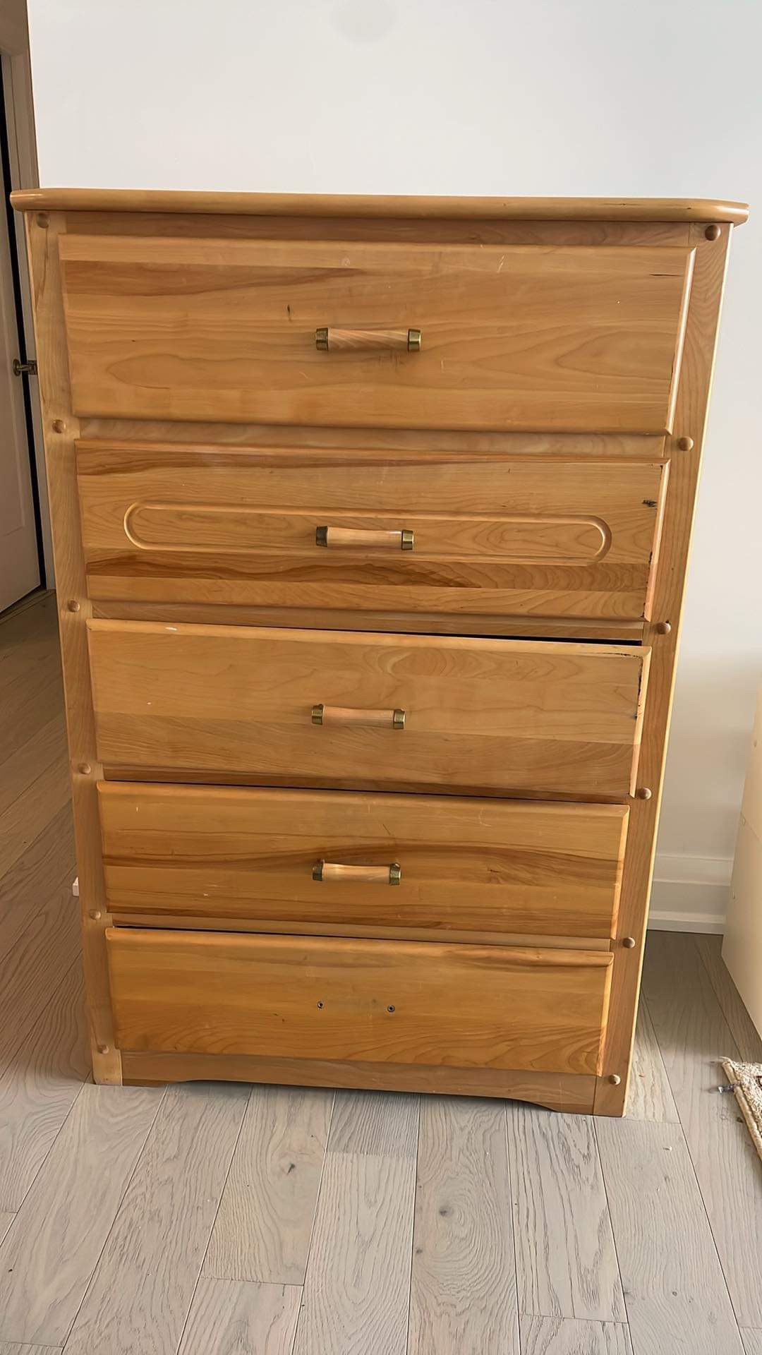 Dresser available - photo 4