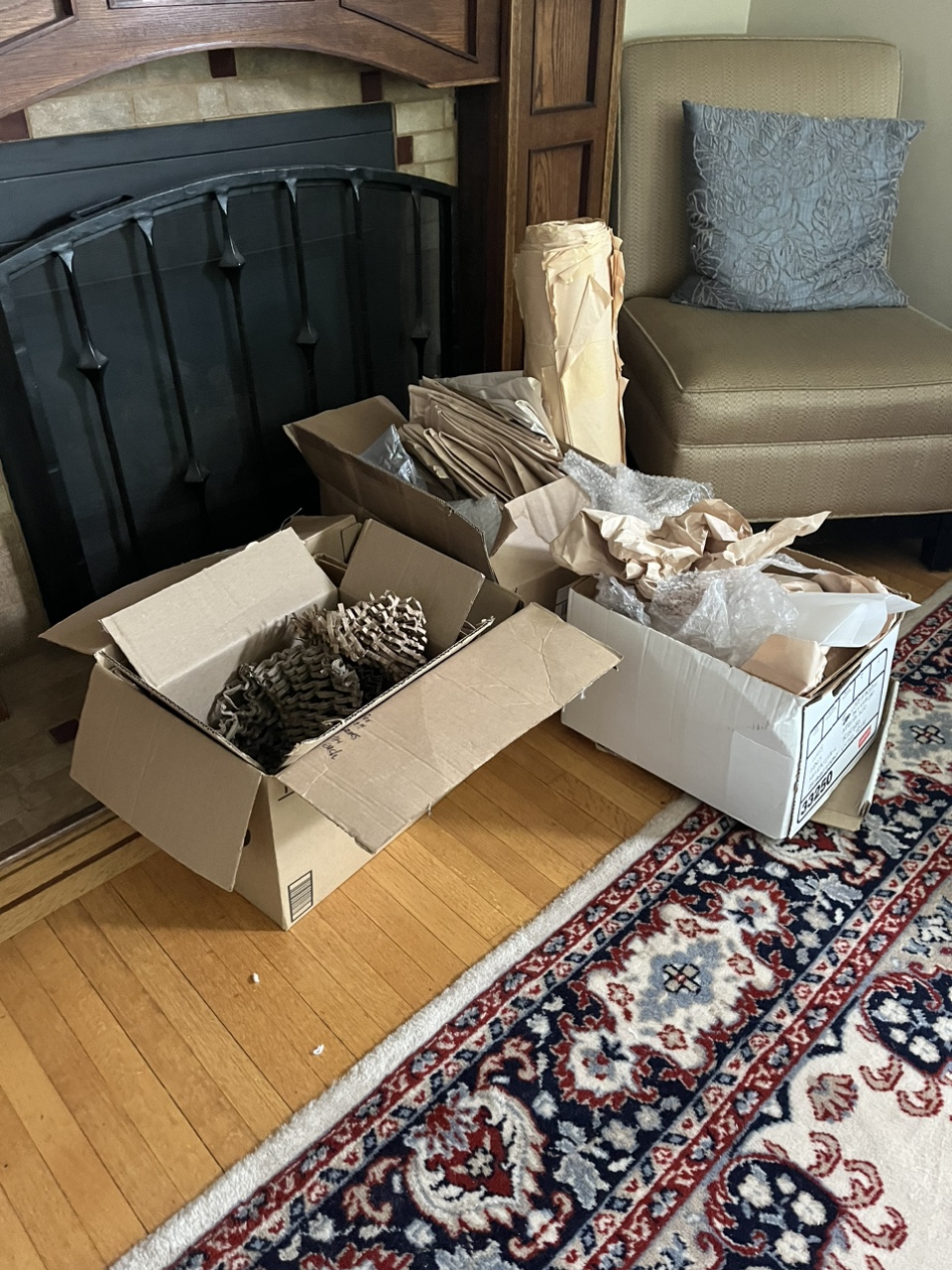 Moving Boxes and Packing Materials #freecycle thumbnail