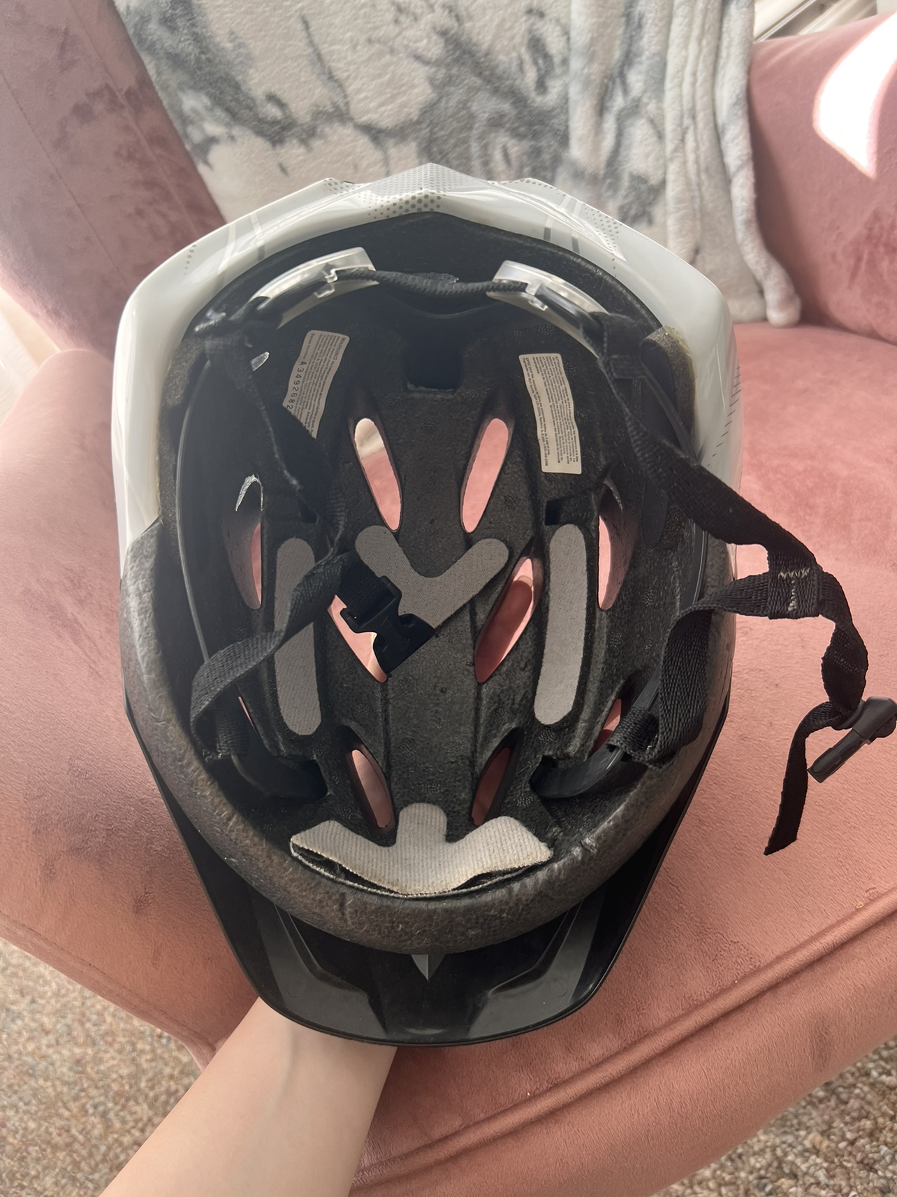 Bike helmet - photo 2