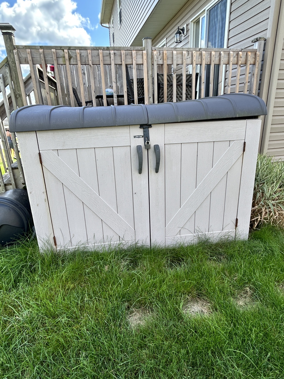 Lifetime Horizontal Storage Shed