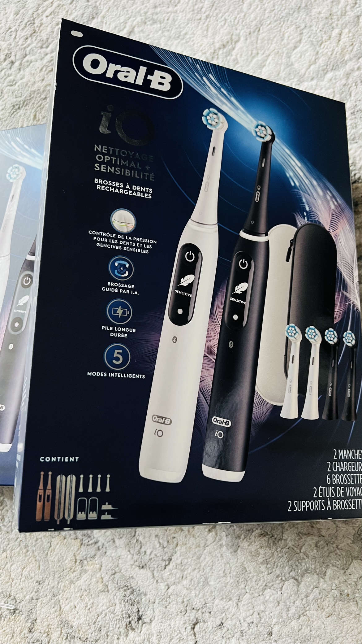 Oral B IO 6 AI powered tooth brush pack of 2 Brand New - photo 3