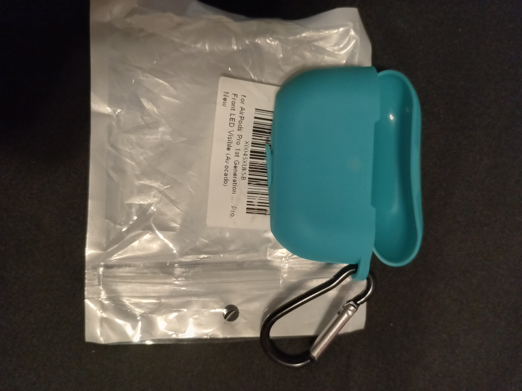 AirPods Pro Case silicone 1st generation image indicator(2)