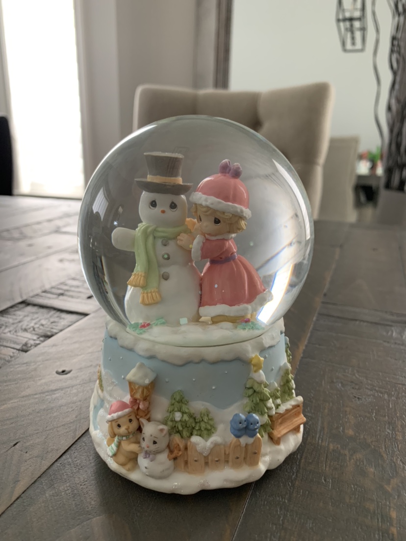 Precious Moments Musical Snow Globe