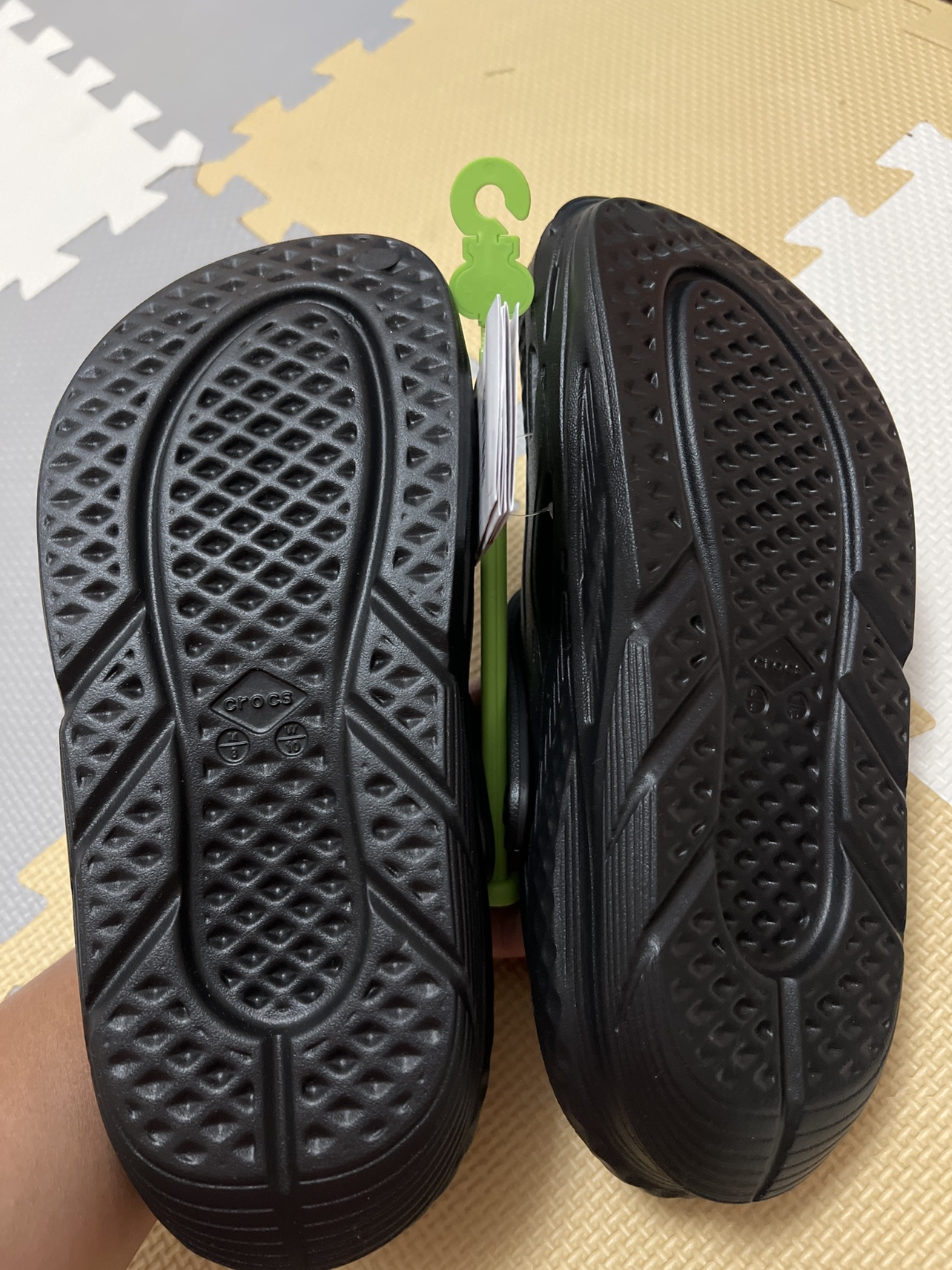 Crocs size 8 men - photo 3