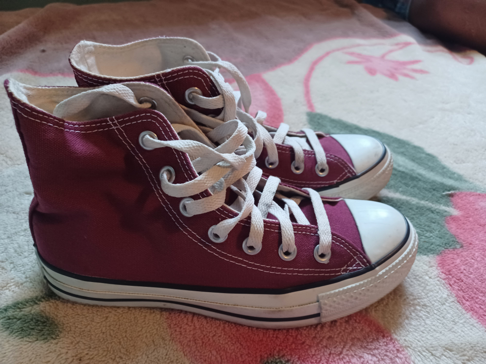 Converse Burgundy High Top Sneakers