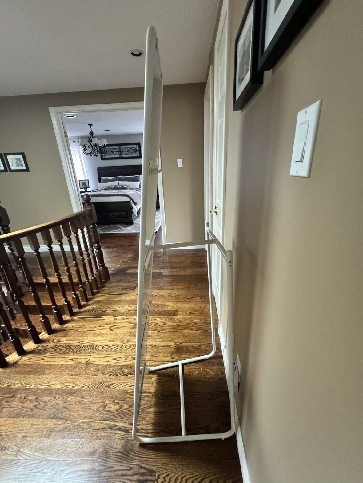 White Standing Mirror - photo 2