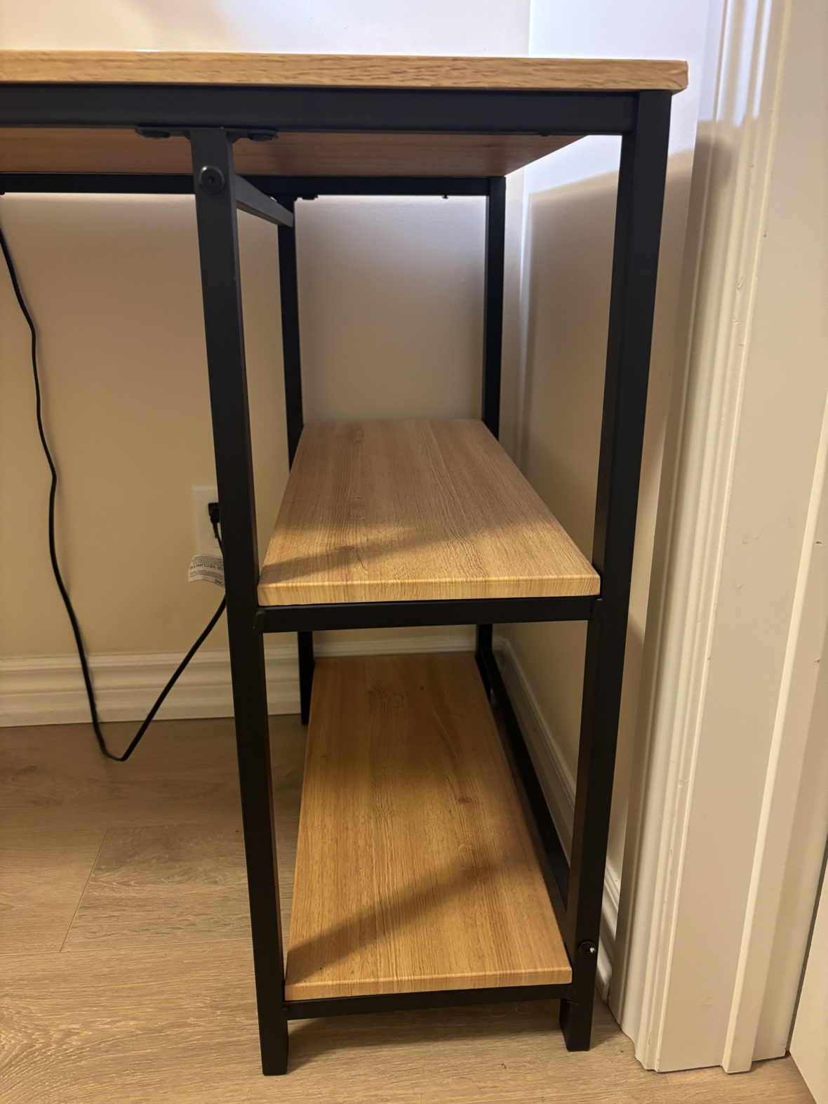 Selling Home Office Desk and Lamp - photo 2